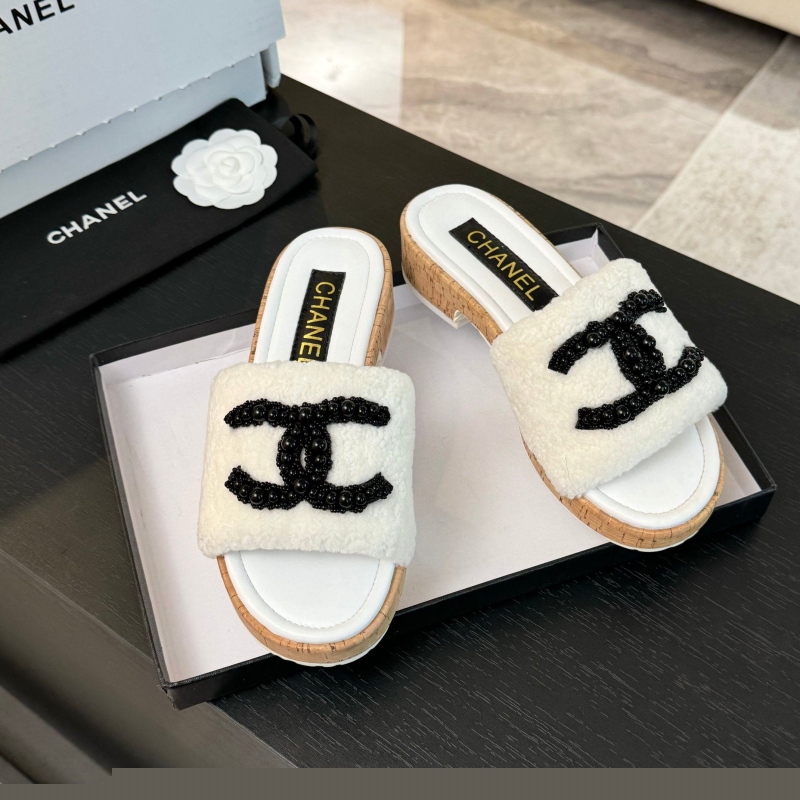 Ch*el slippers